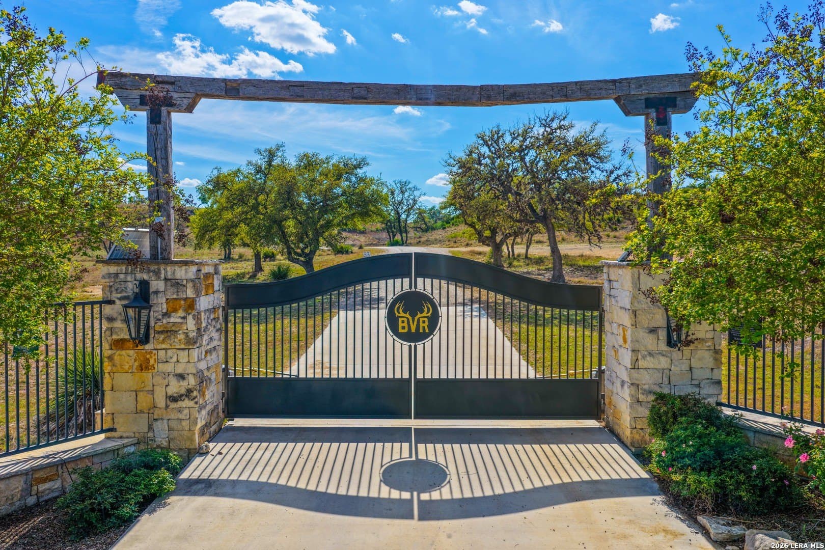 620 acres in Bandera County - photo 3