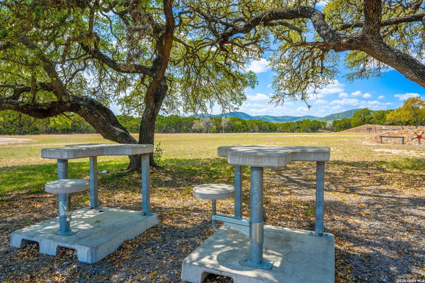 620 acres in Bandera County - photo 18