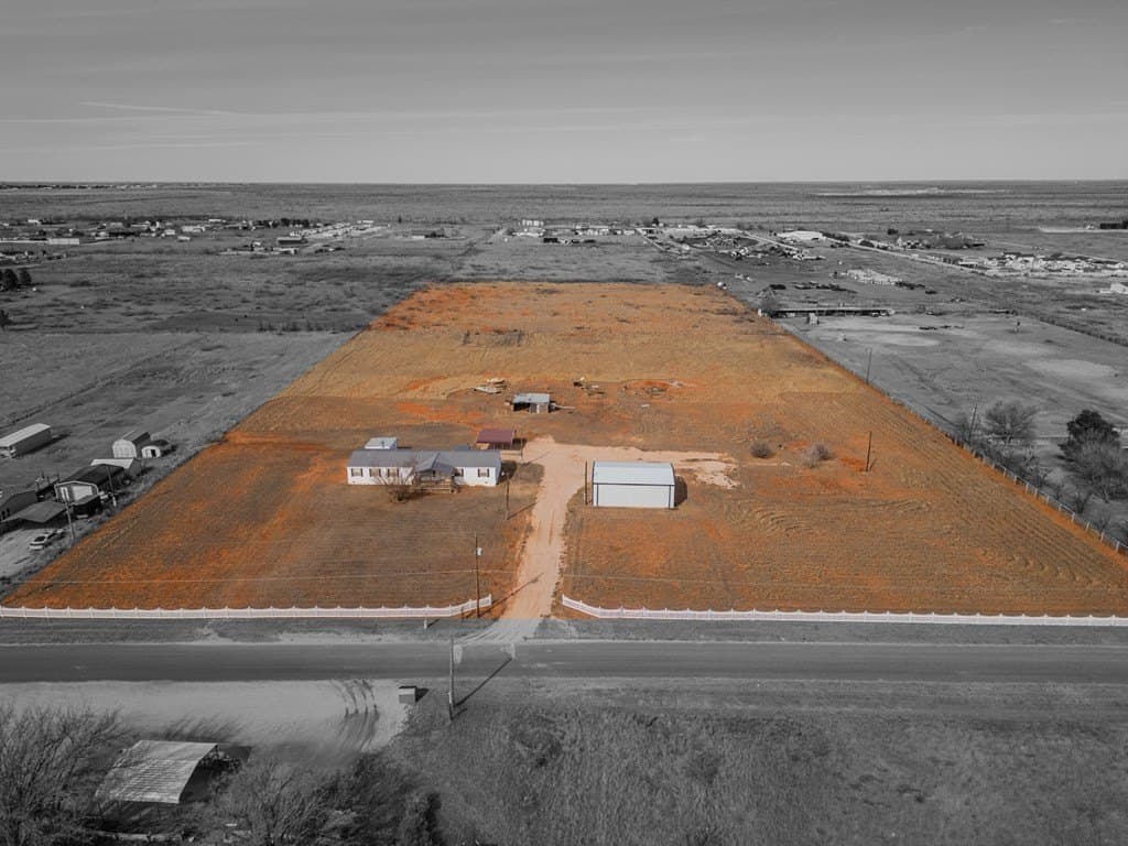 10 acres in Andrews County - photo 2