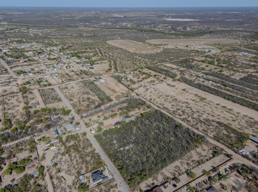 4.52 acres in Maverick County gallery image 3