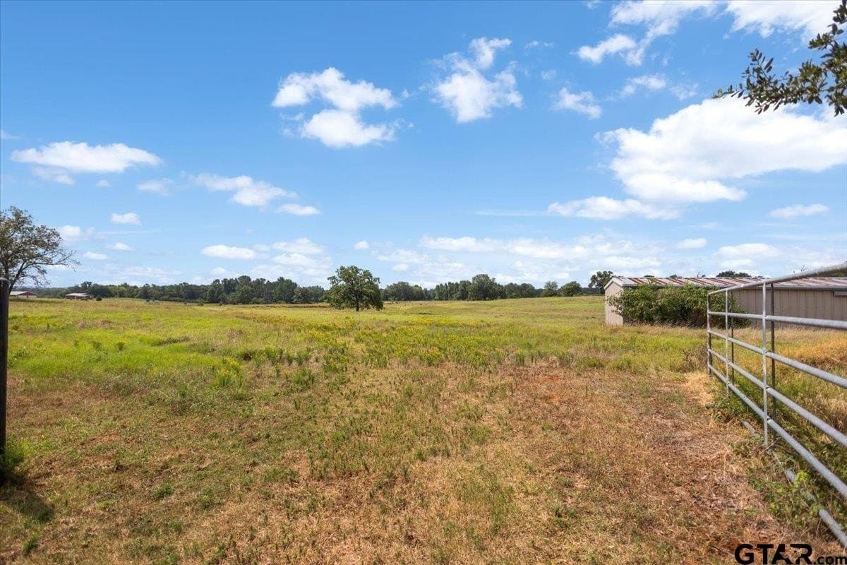 51.98 acres in Van Zandt County - photo 22