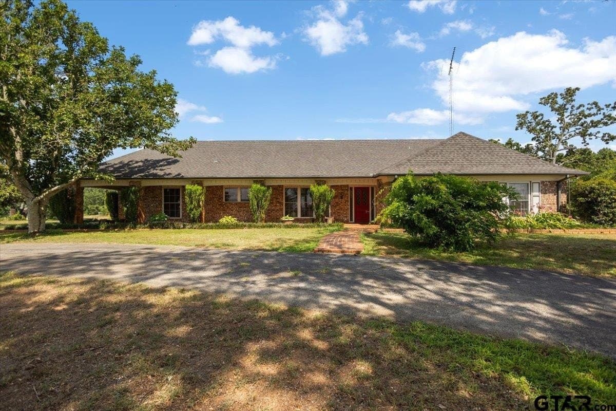 51.98 acres in Van Zandt County - photo 23