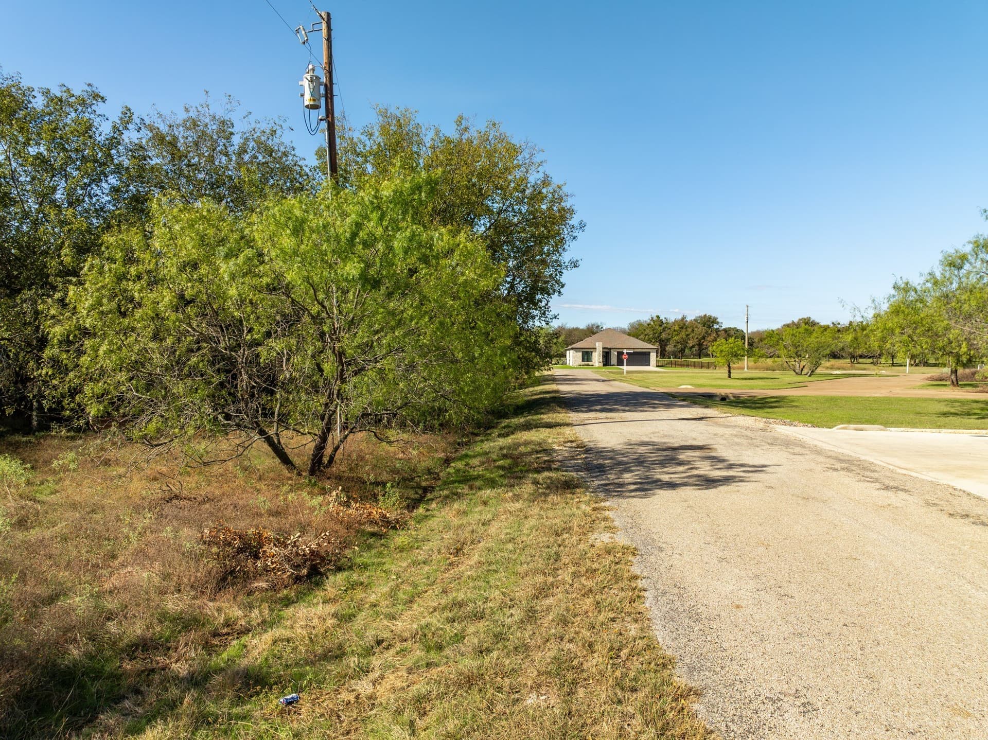 0.25 acres in Hill County - photo 5