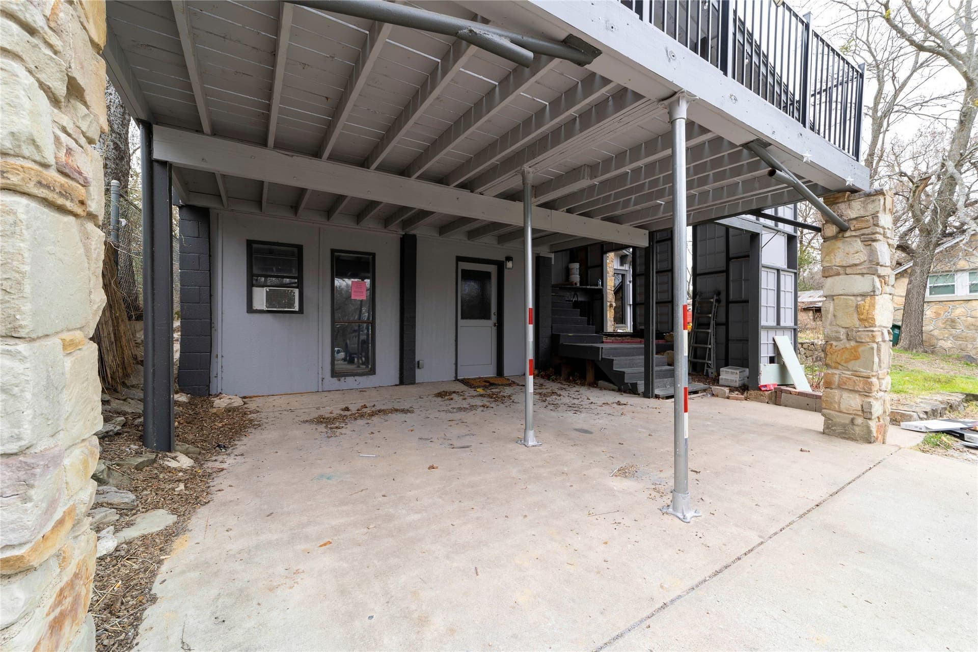 0.59 acres in Tarrant County - photo 4