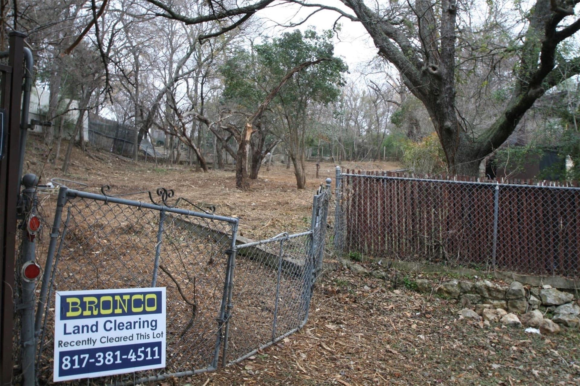 0.59 acres in Tarrant County - photo 17