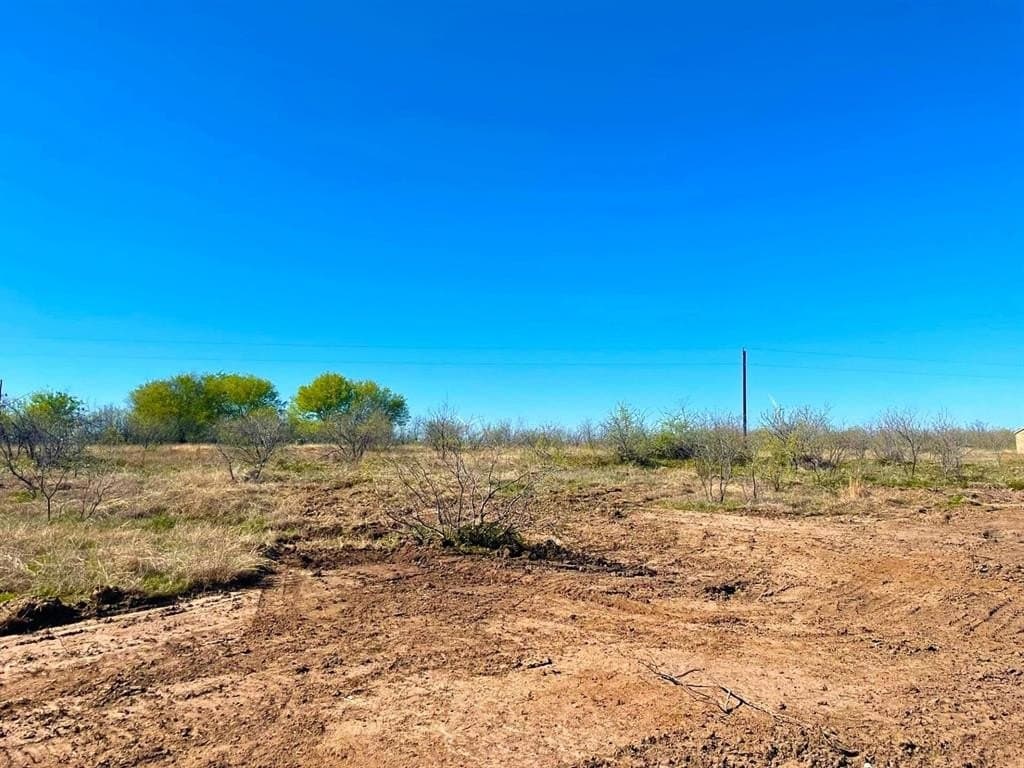 5 acres in Hill County featured view