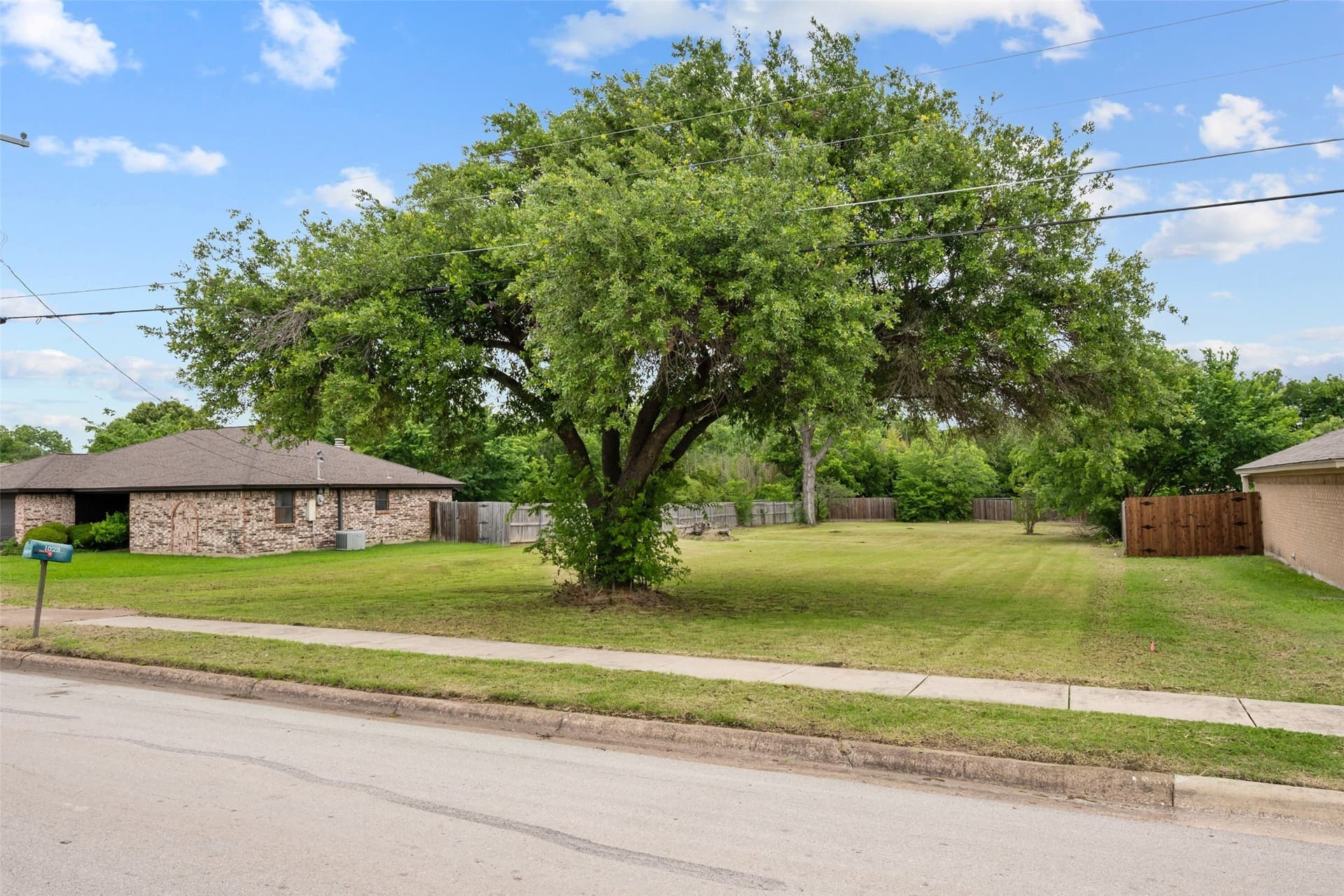 0.39 acres in Tarrant County - photo 7