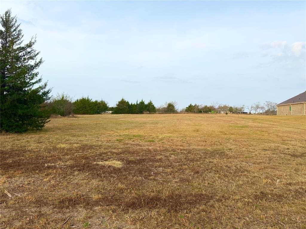1.05 acres in Hunt County gallery image 4