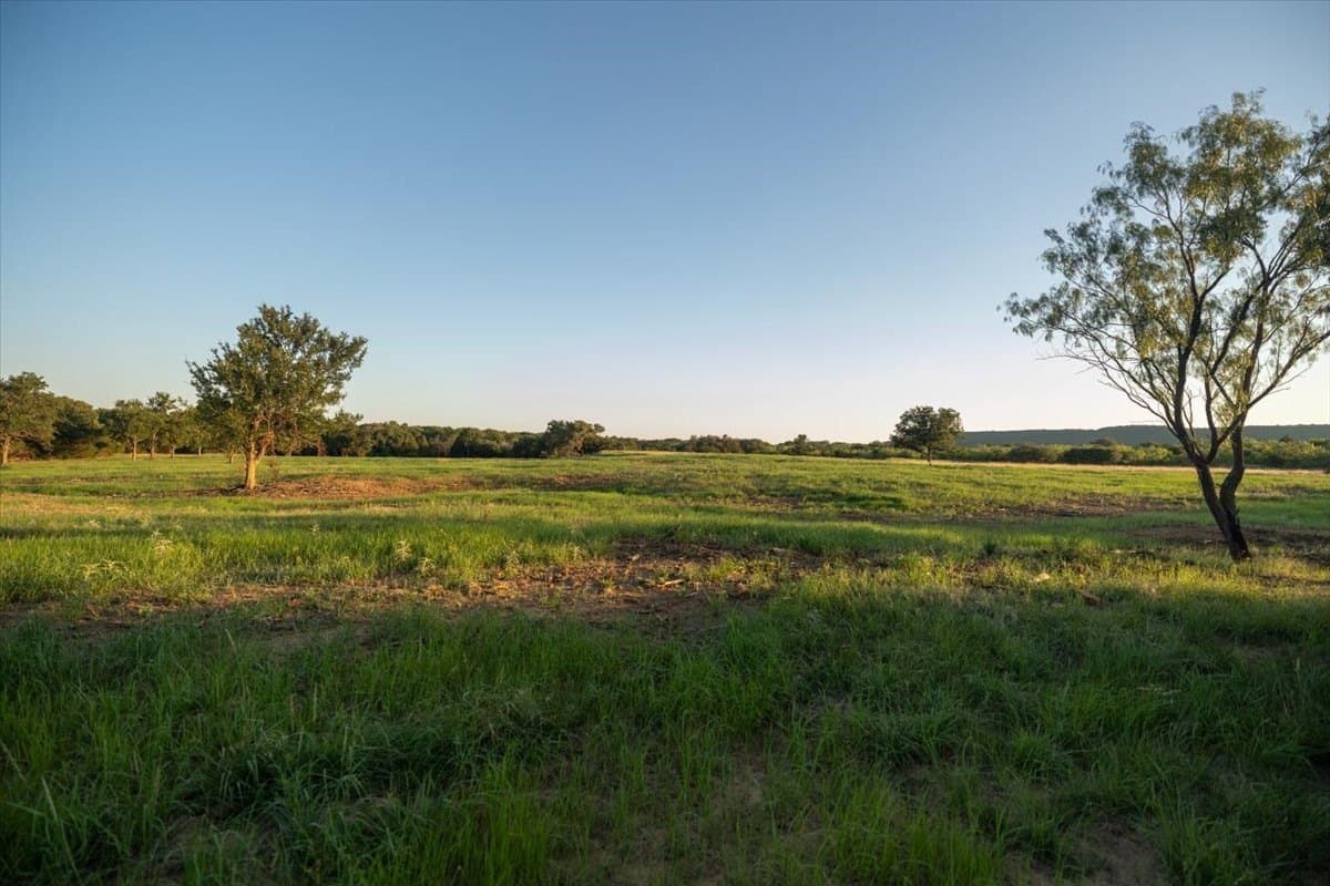 36.58 acres in Eastland County - photo 33
