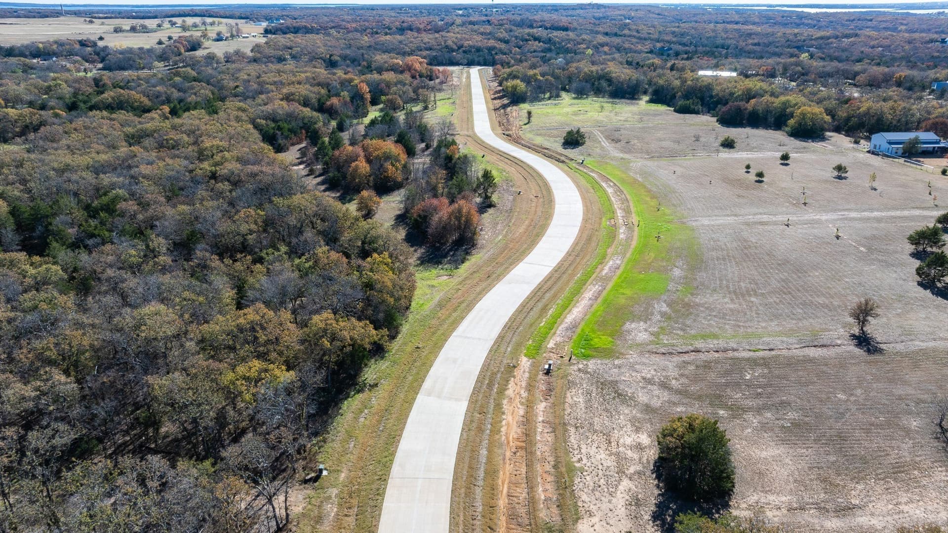 2.01 acres in Cooke County - photo 9