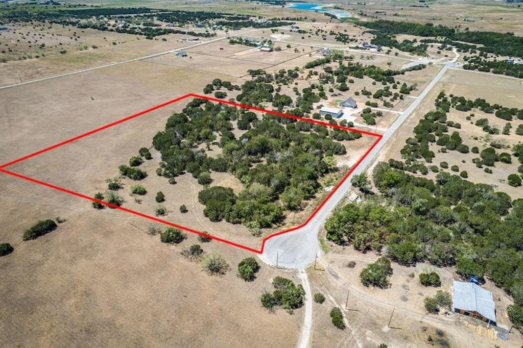 10.4 acres in Bosque County