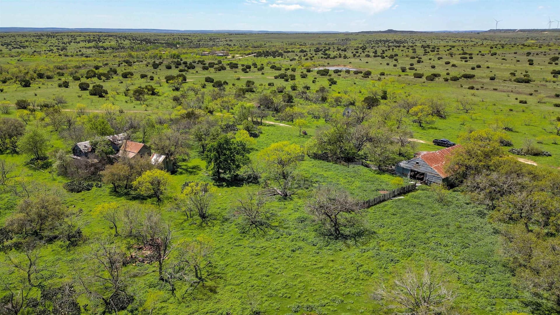 686.04 acres in Lampasas County - photo 9