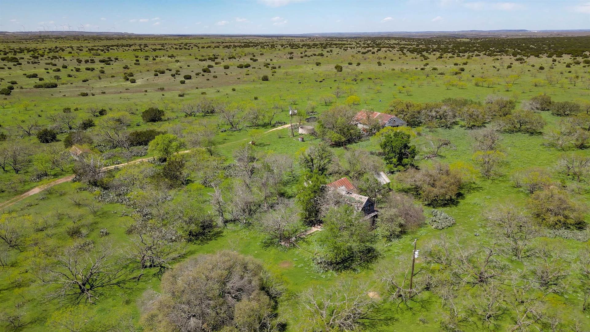 686.04 acres in Lampasas County - photo 7