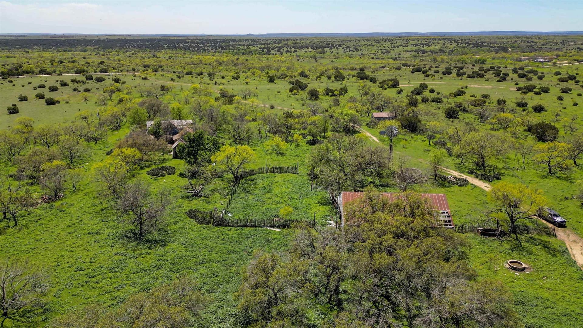 686.04 acres in Lampasas County - photo 10