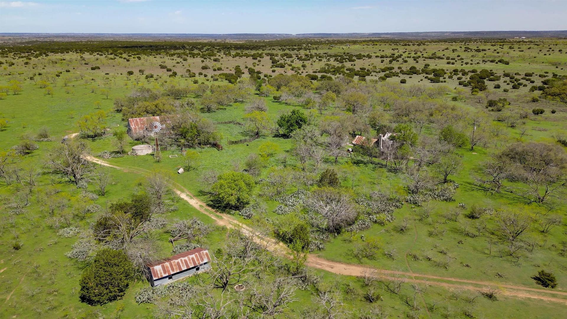 686.04 acres in Lampasas County - photo 5
