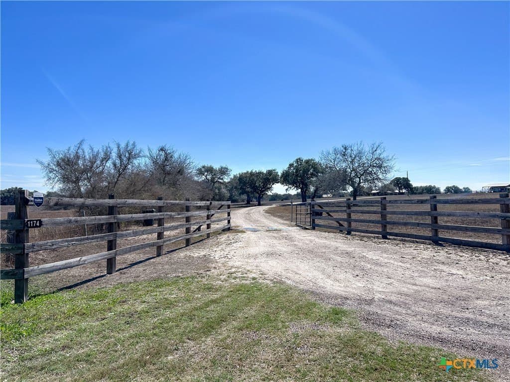 37.04 acres in Bee County - photo 27