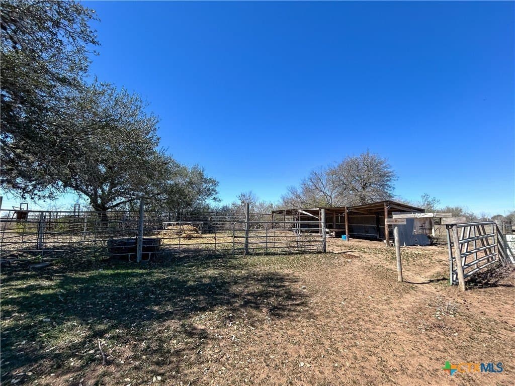 37.04 acres in Bee County - photo 30