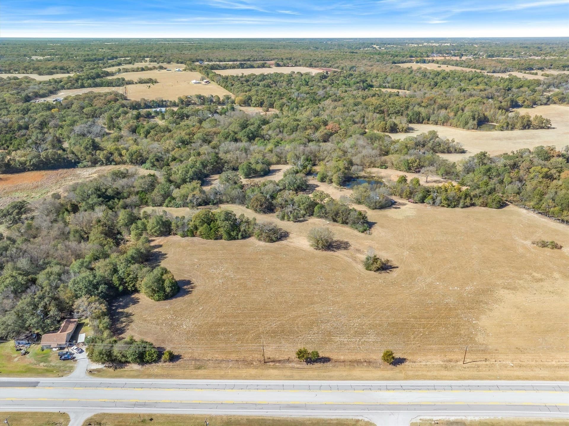 2.37 acres in Rains County gallery image 2