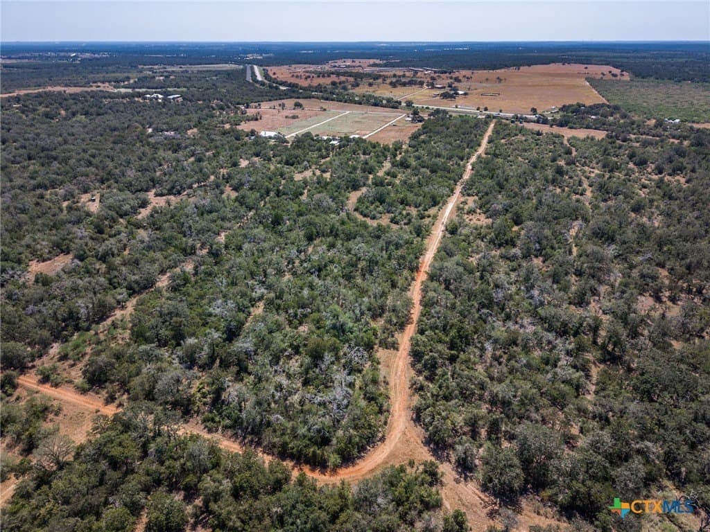 10.36 acres in Guadalupe County - photo 6