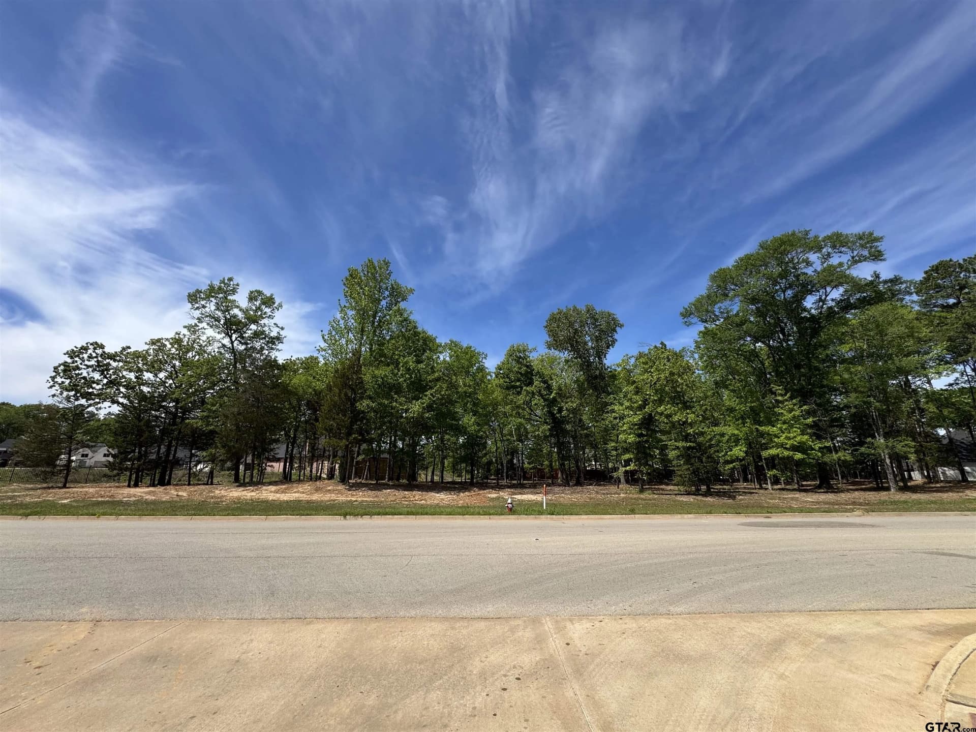1.58 acres in Smith County