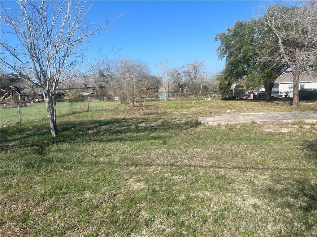 0.66 acres in San Patricio County - photo 22