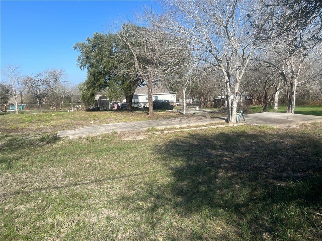 0.66 acres in San Patricio County - photo 23