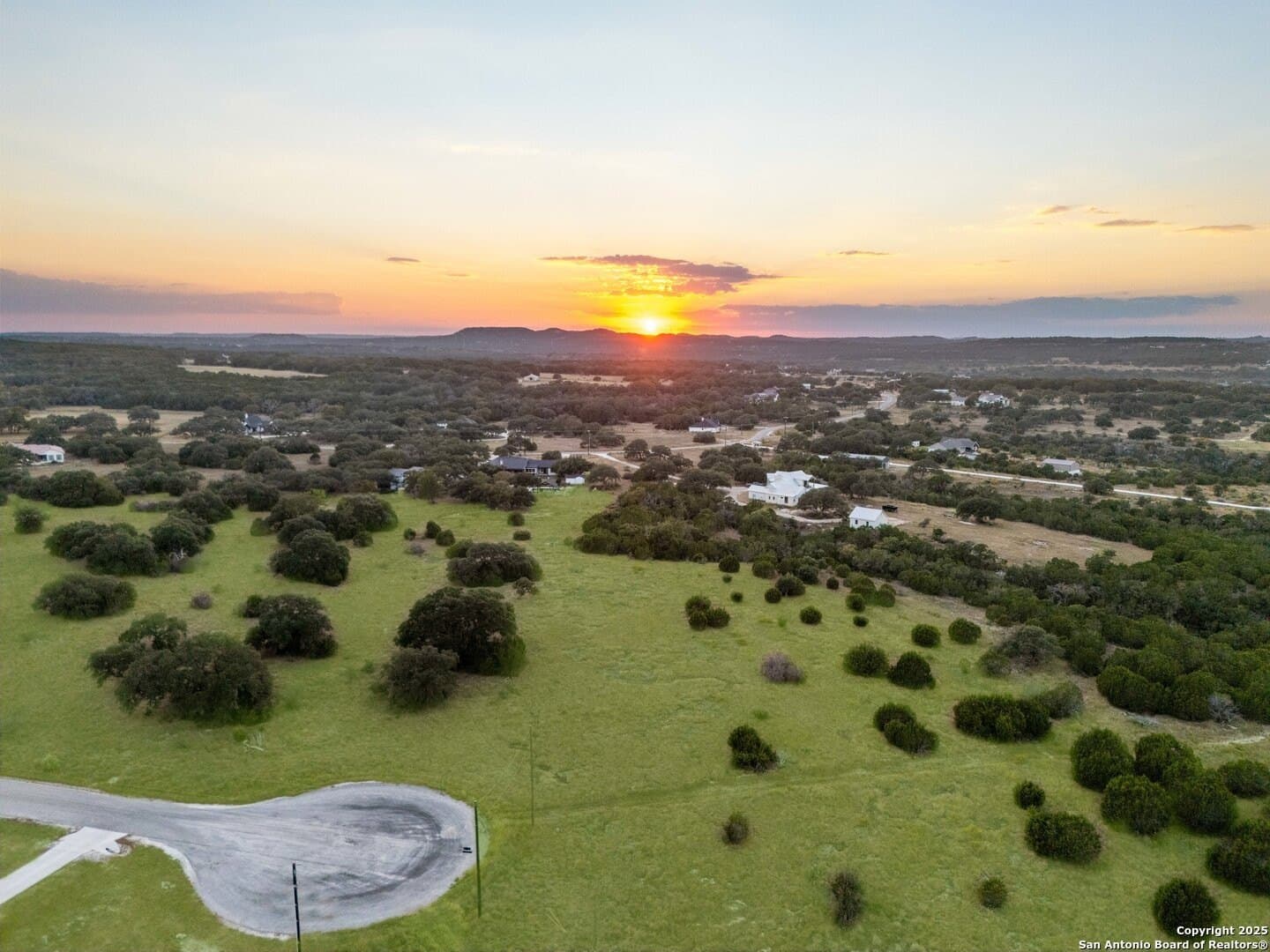 4.12 acres in Kendall County gallery image 4