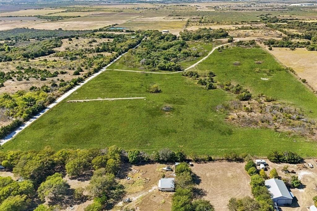 18.44 acres in Ellis County gallery image 4