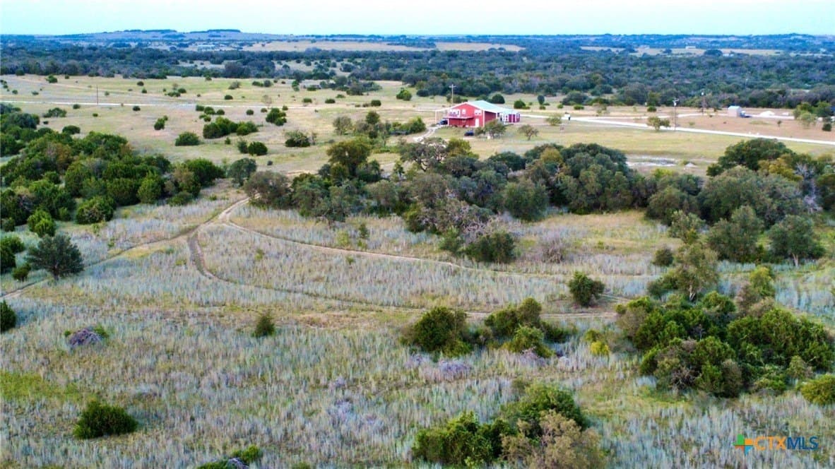41 acres in Lampasas County gallery image 3