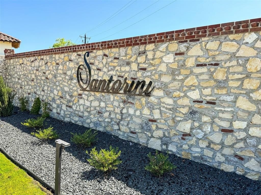 2.01 acres in Parker County gallery image 2