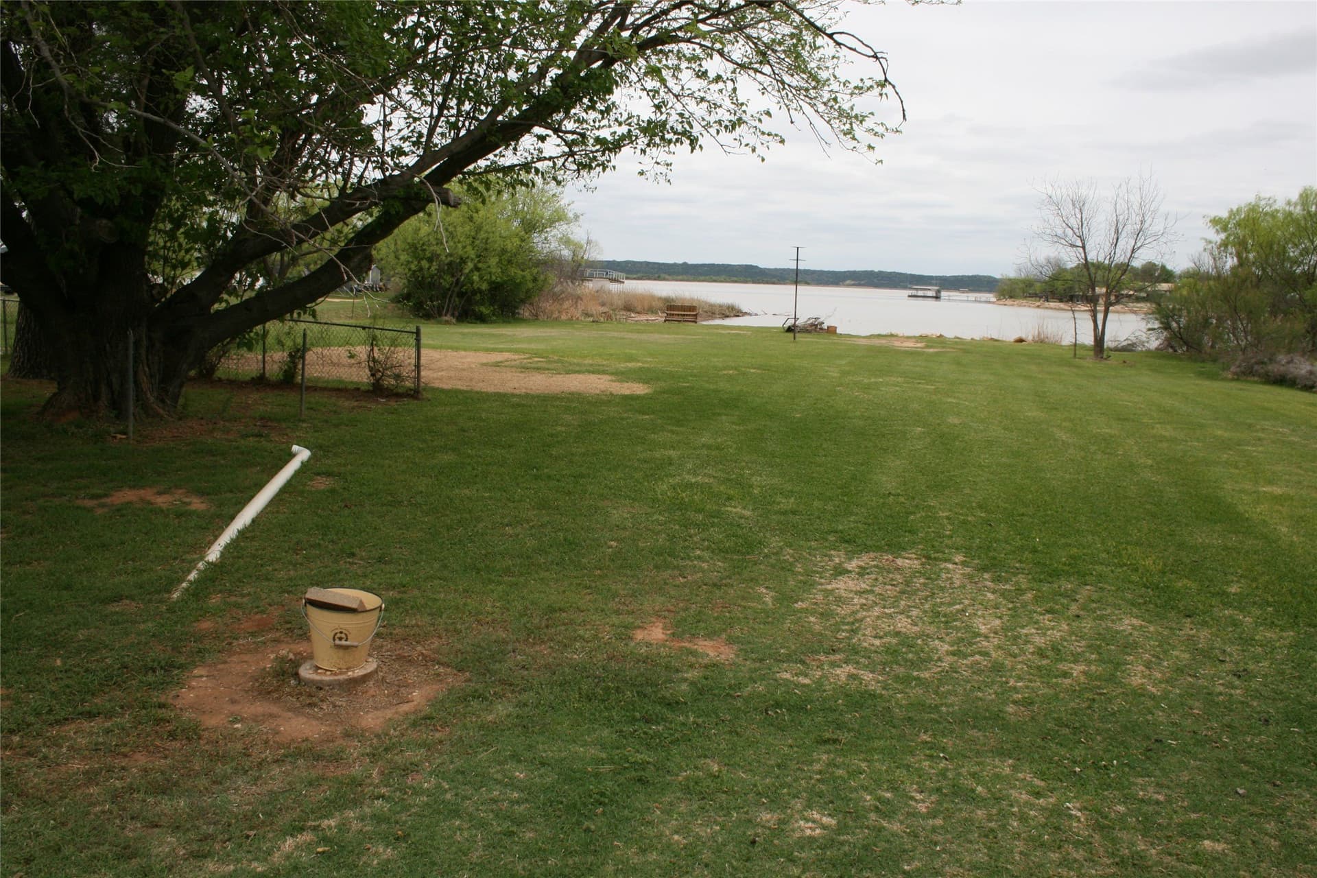 0.92 acres in Palo Pinto County - photo 2