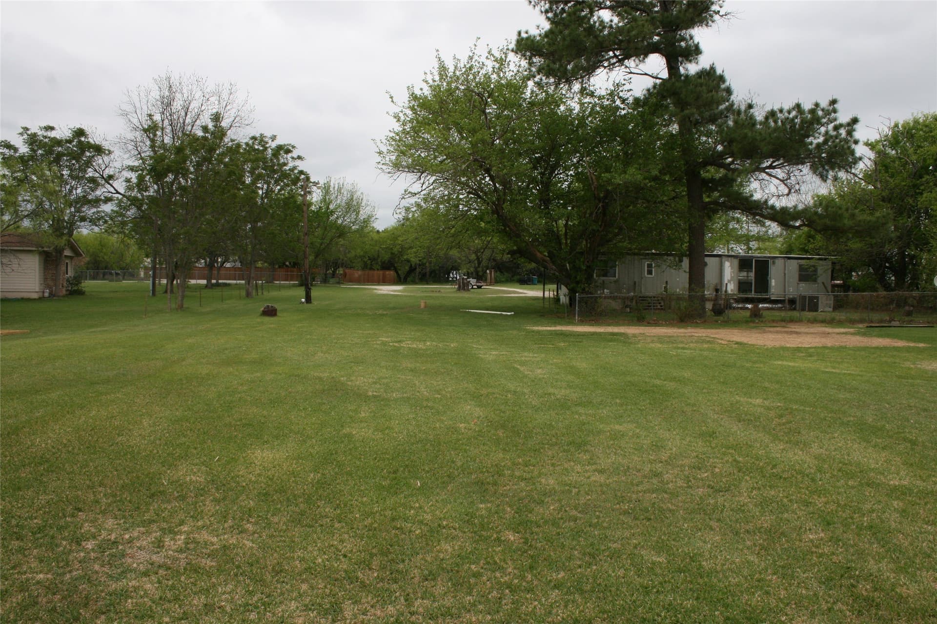 0.92 acres in Palo Pinto County - photo 13