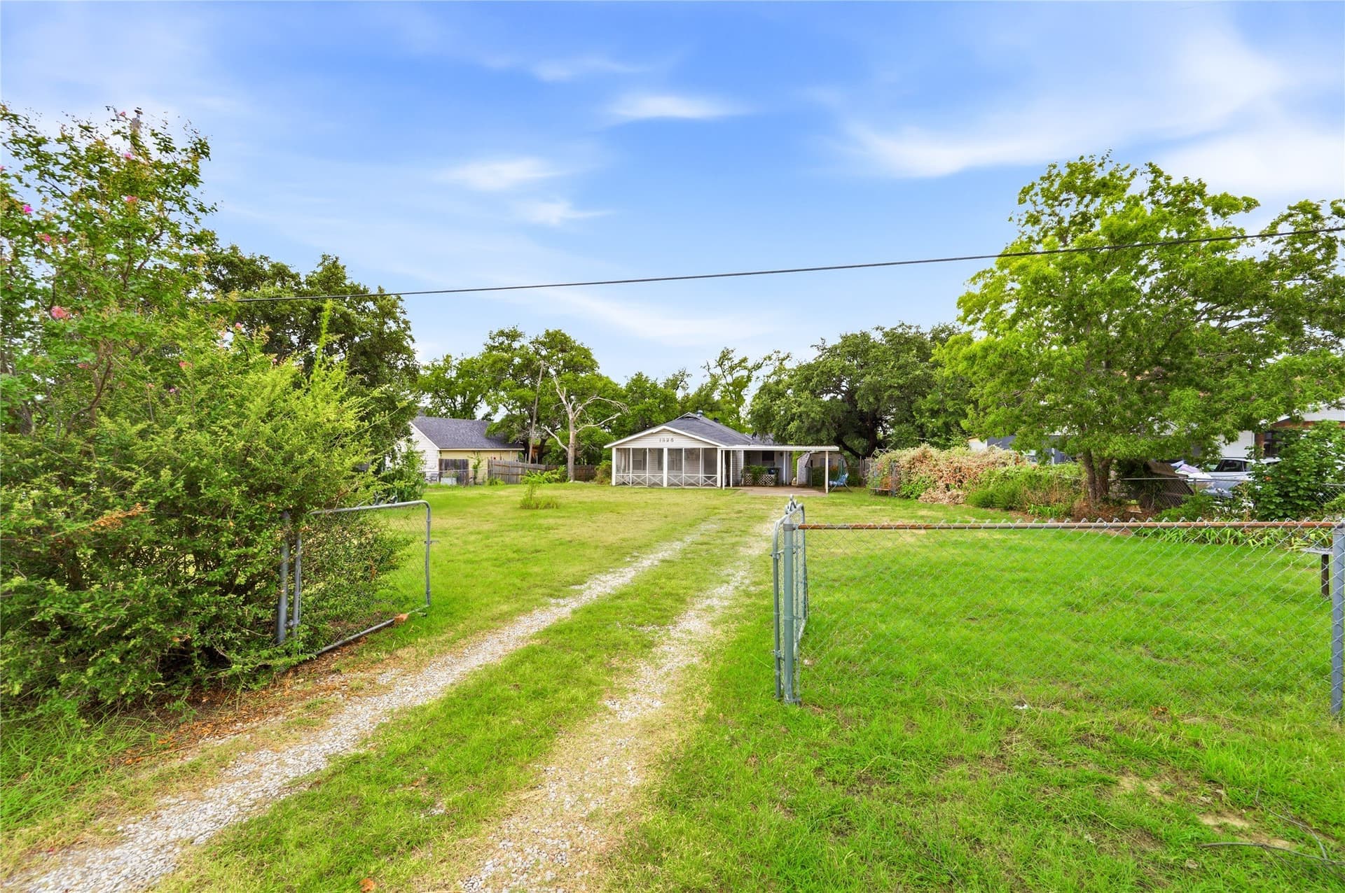 0.63 acres in Tarrant County featured view