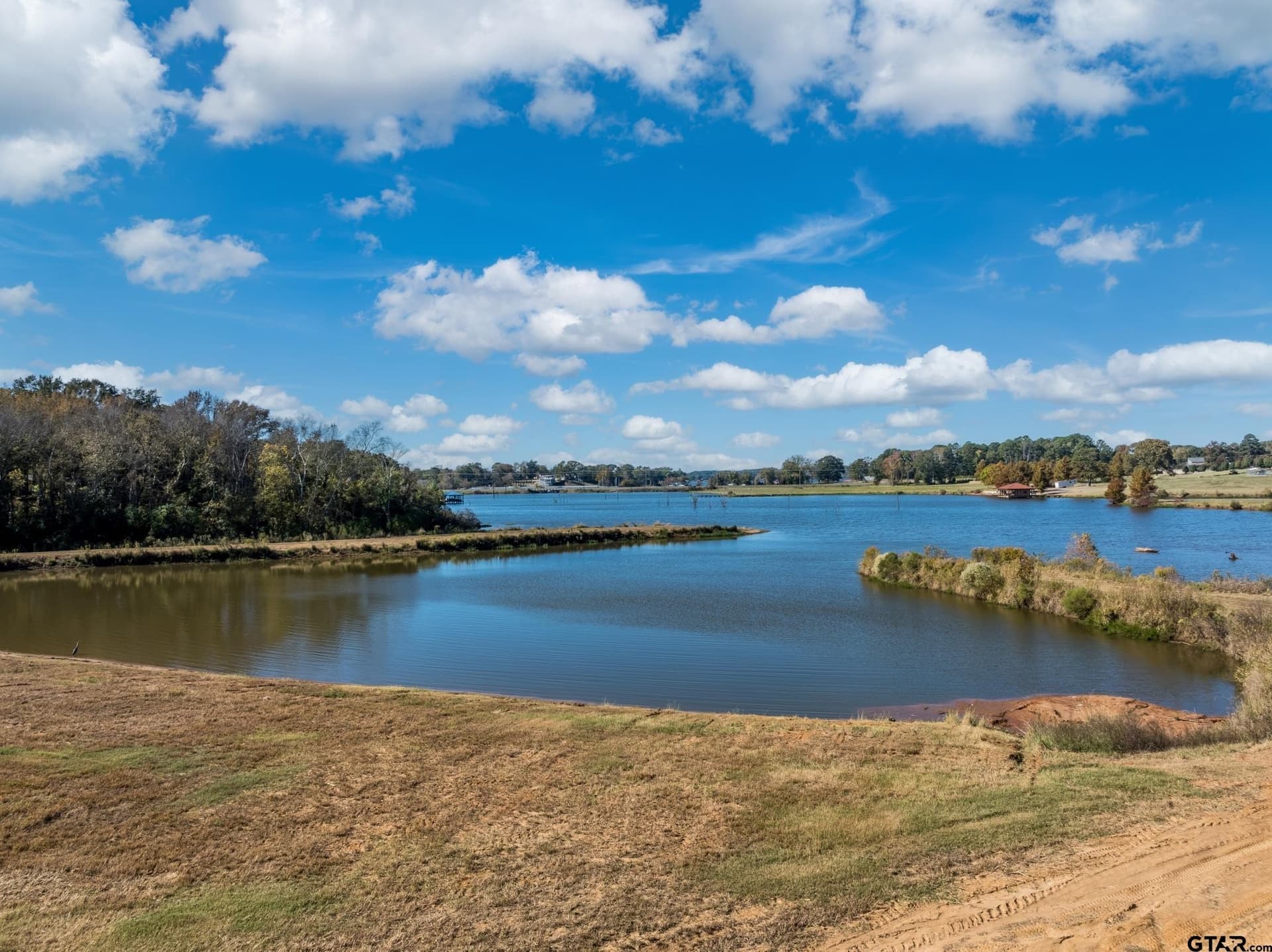 0.87 acres in Smith County gallery image 3