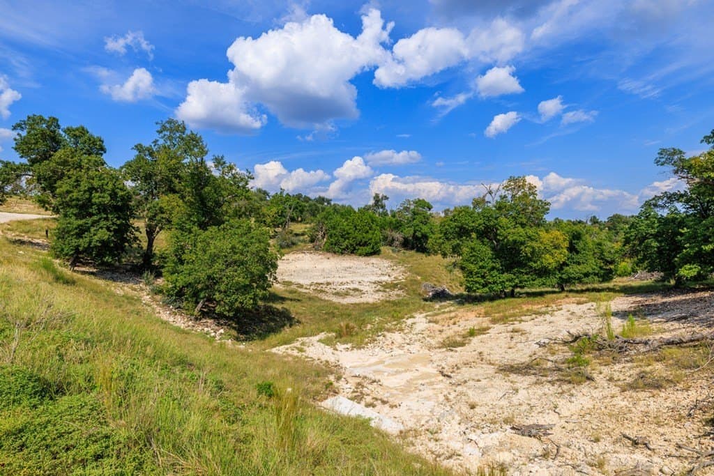 5.19 acres in Gillespie County - photo 9