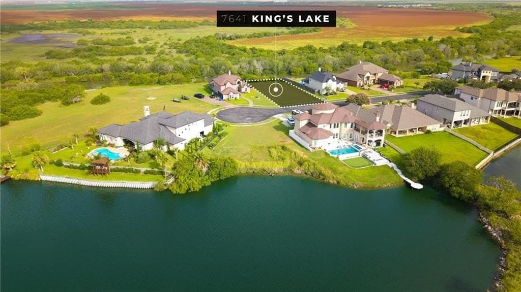 0.41 acres in Nueces County