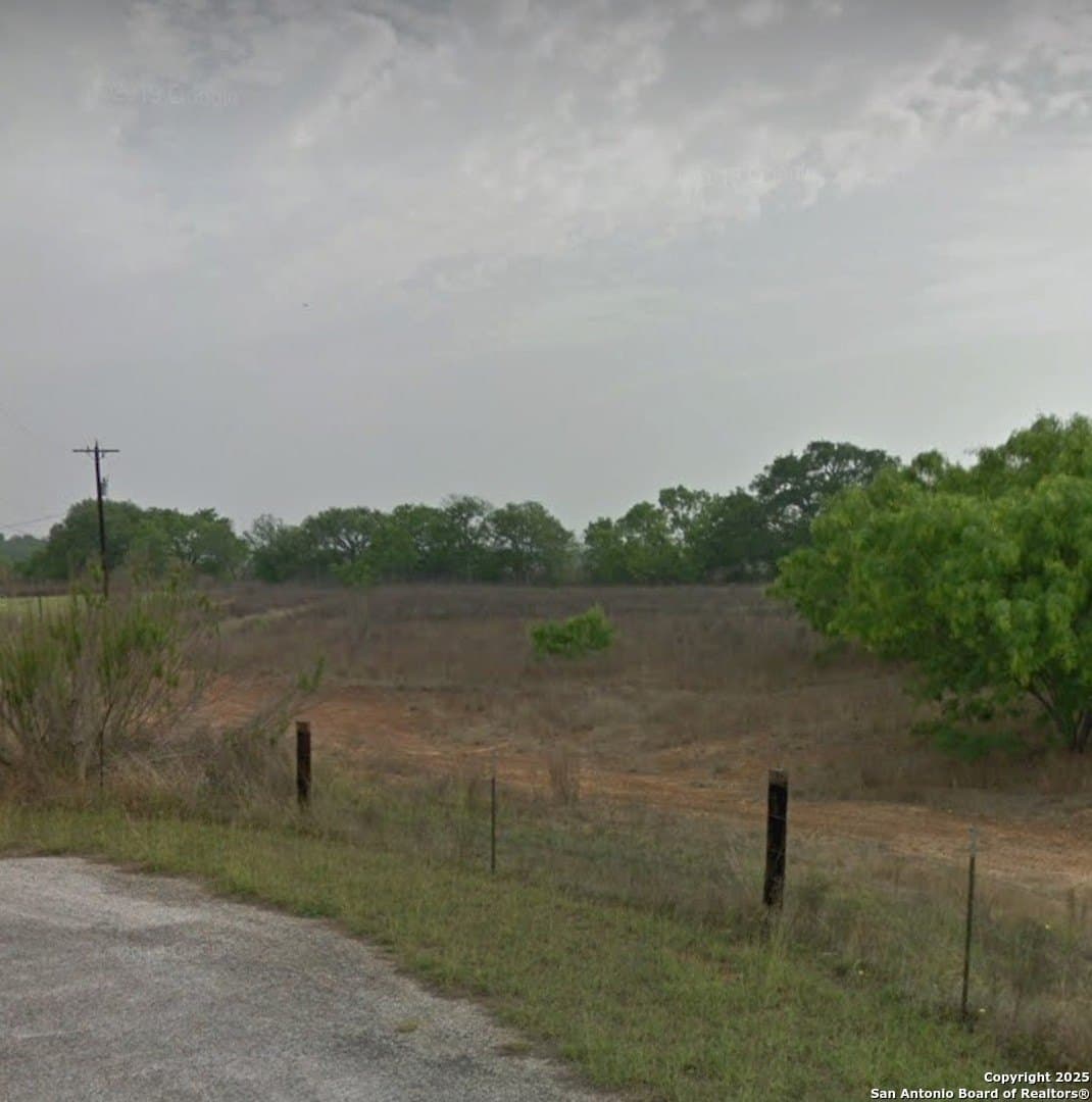 4.24 acres in Atascosa County gallery image 3