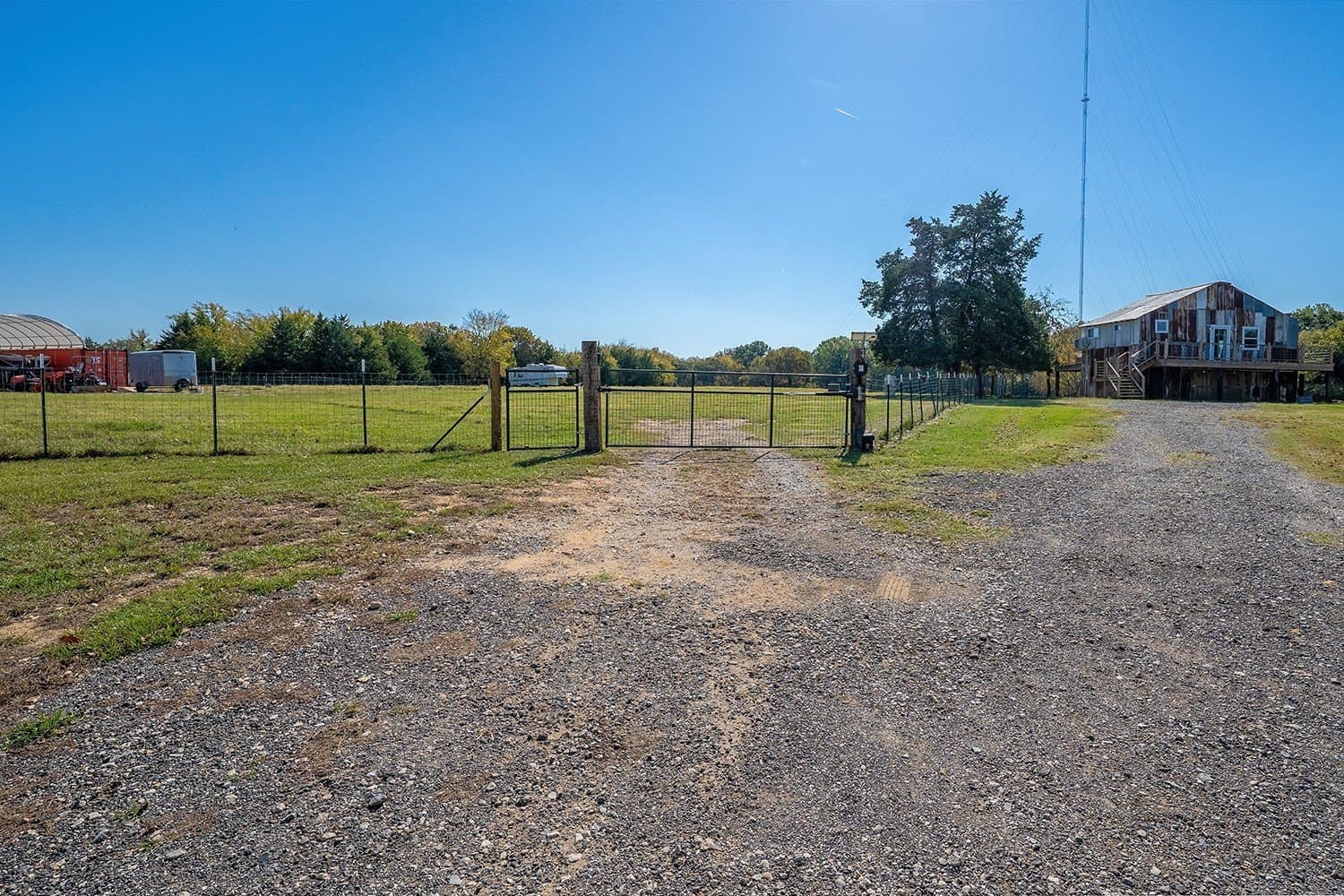 10.98 acres in Cooke County - photo 33