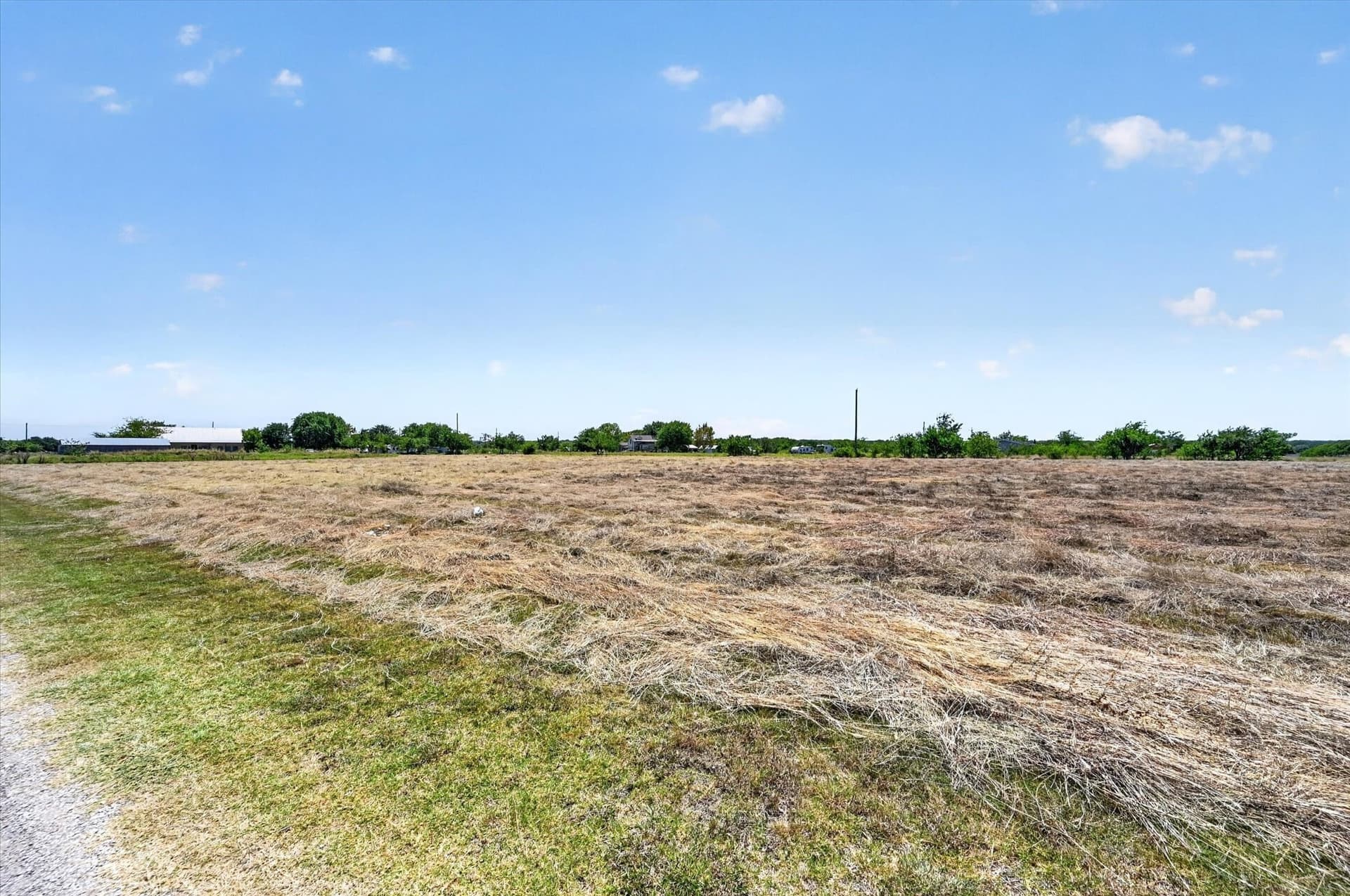 1.02 acres in Ellis County - photo 9