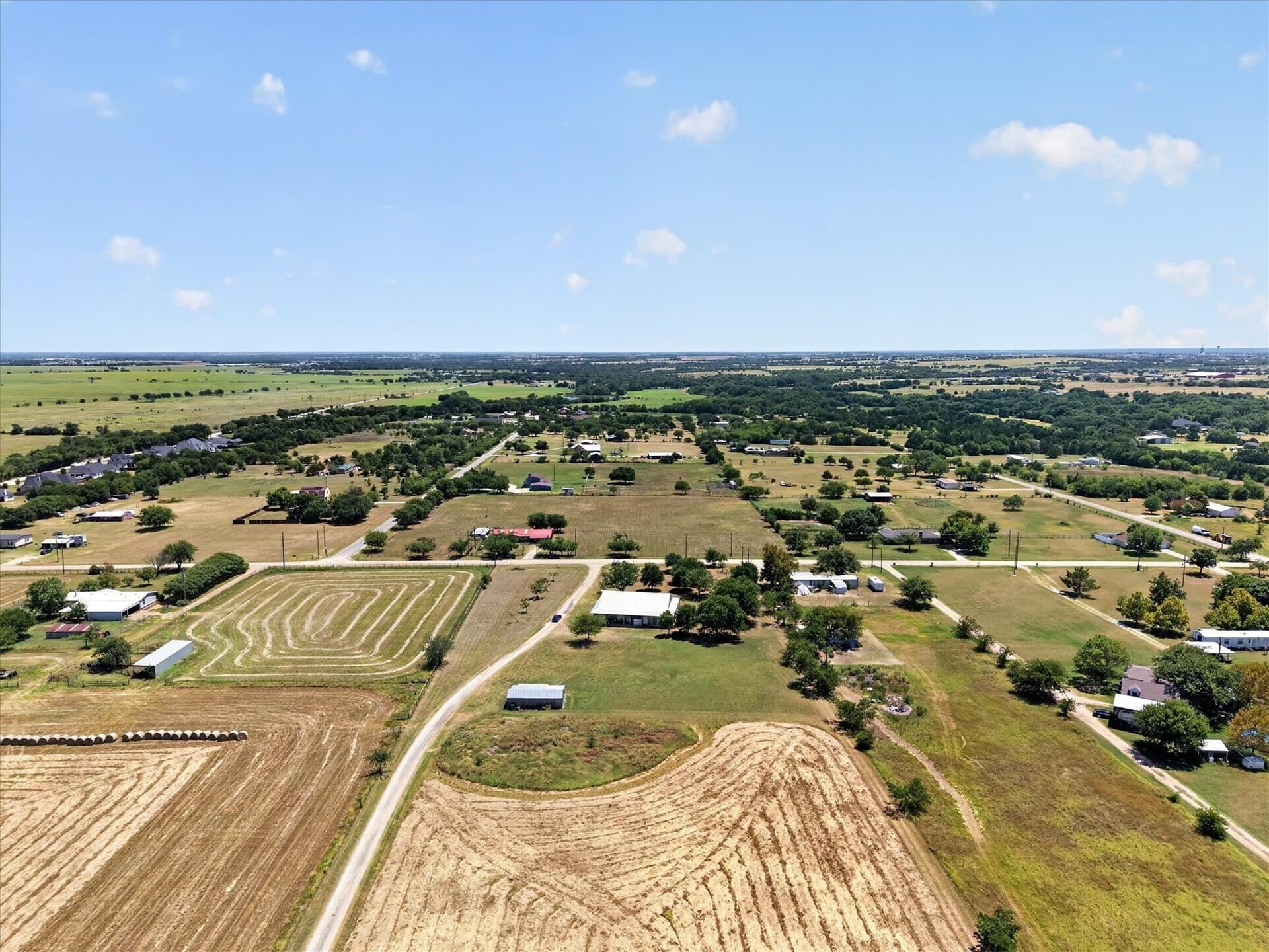 1.02 acres in Ellis County - photo 6