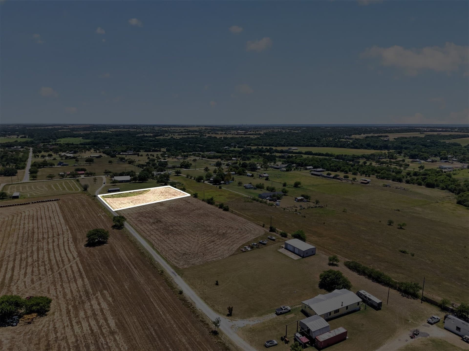 1.02 acres in Ellis County gallery image 2