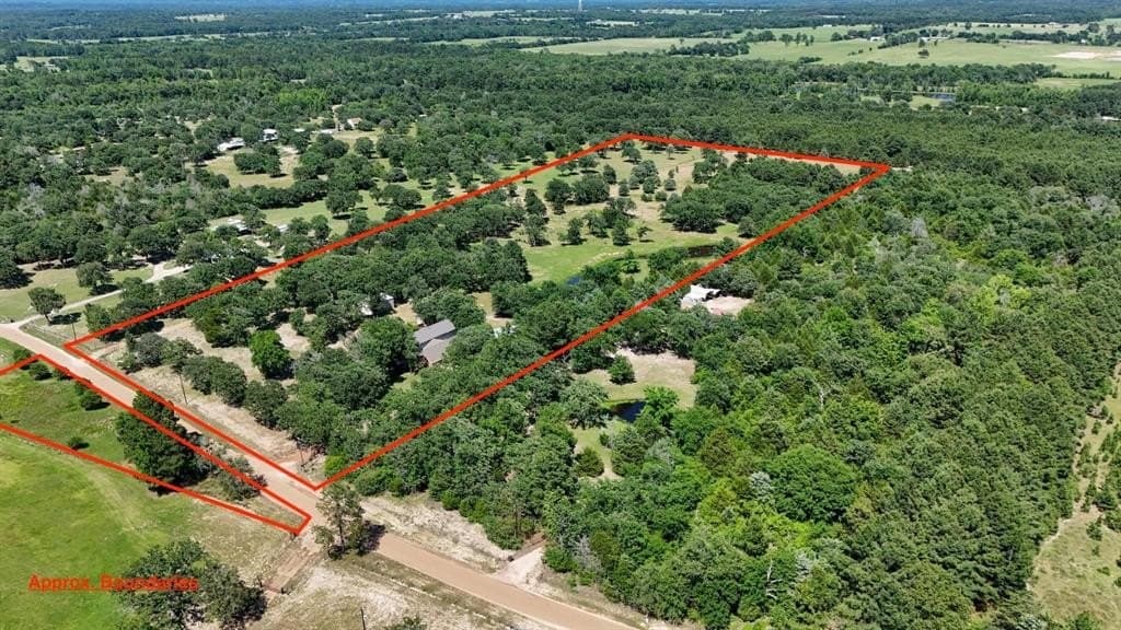 15.14 acres in Henderson County
