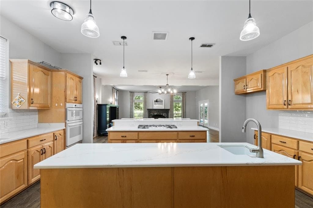 15.14 acres in Henderson County gallery image 4