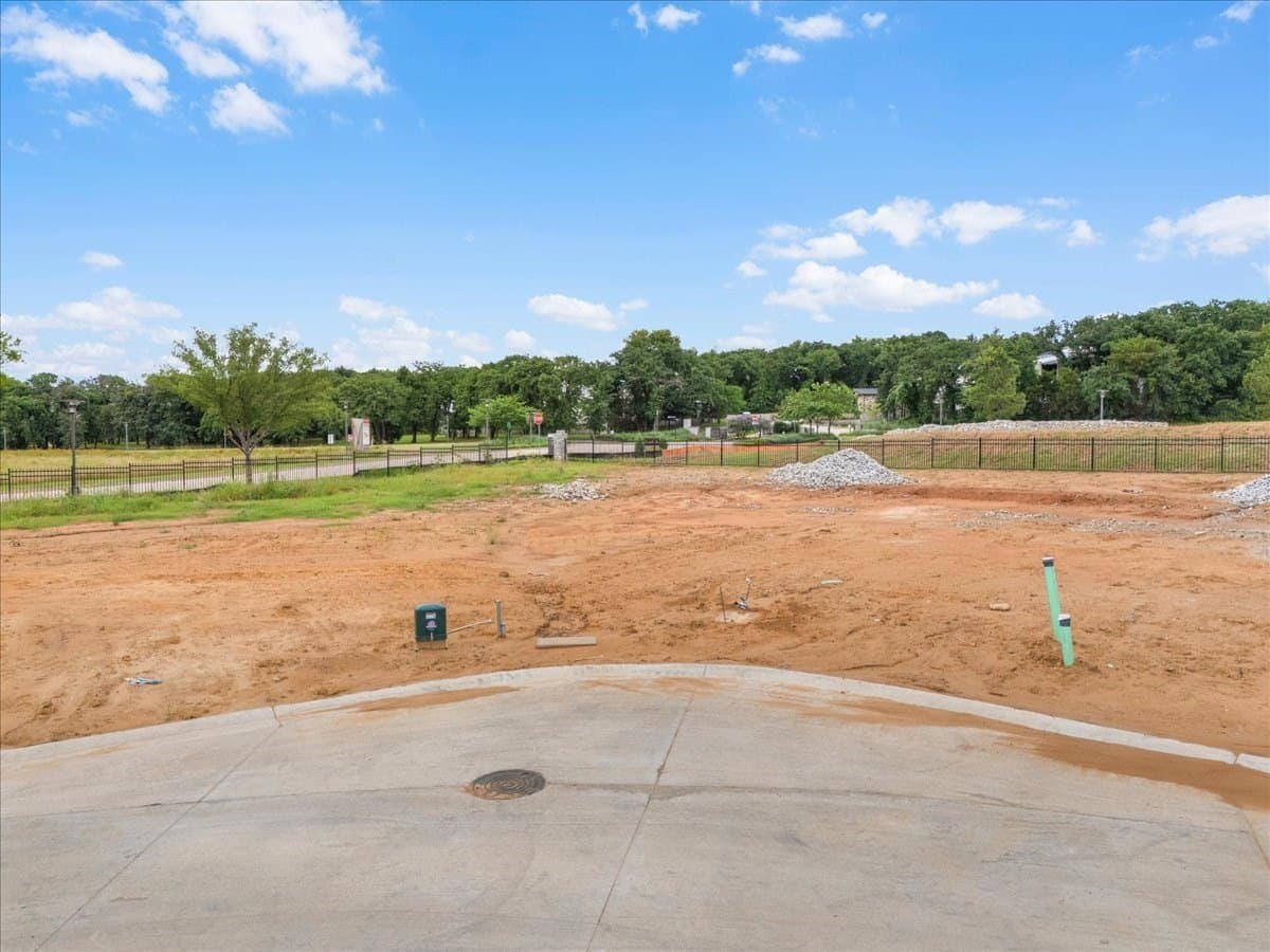 0.28 acres in Tarrant County featured view