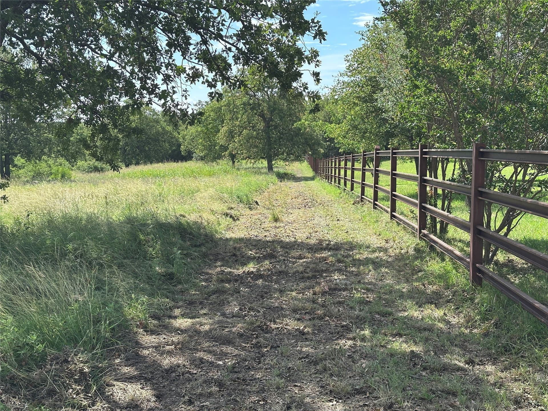 11.07 acres in Wise County - photo 4