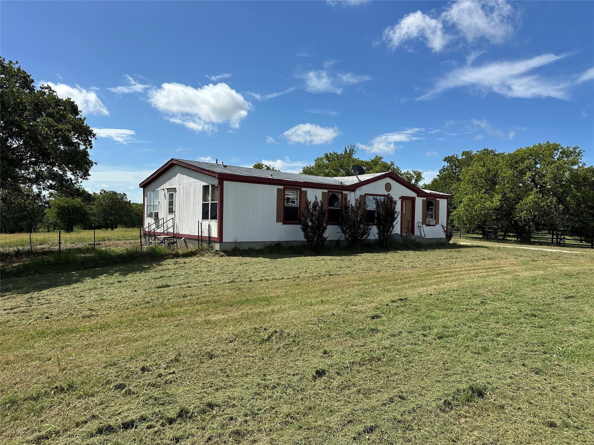11.07 acres in Wise County - photo 14