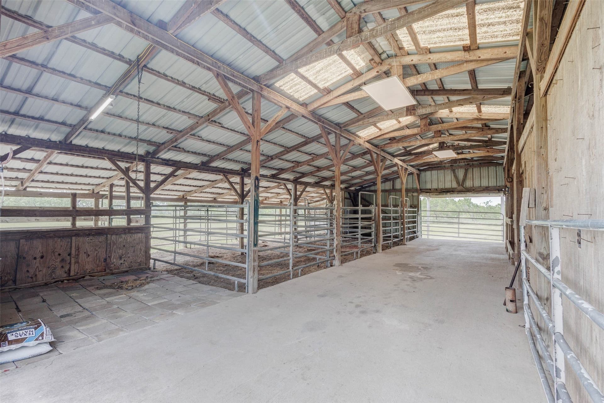 10 acres in Hunt County - photo 39