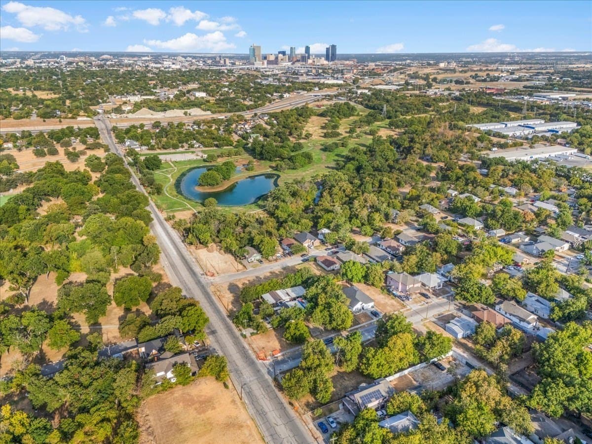 0.26 acres in Tarrant County - photo 3