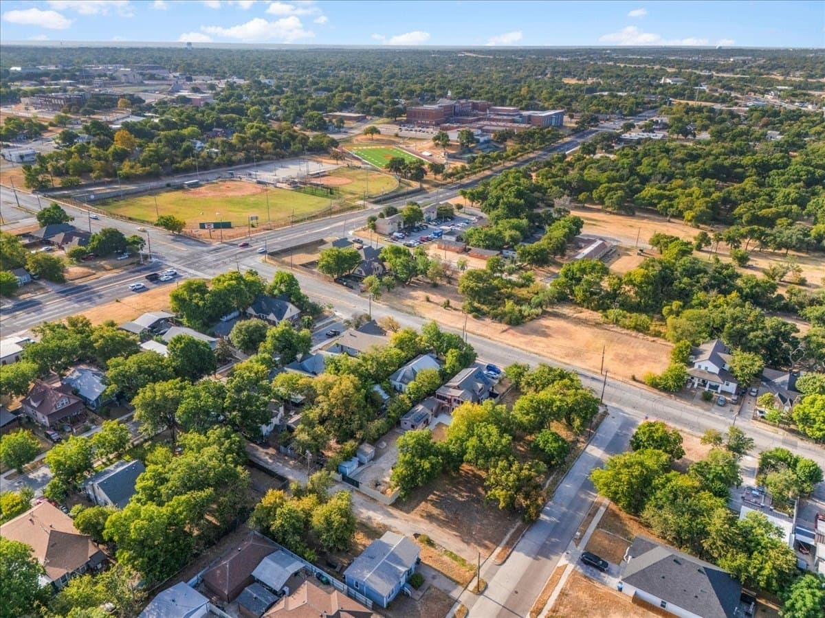 0.26 acres in Tarrant County - photo 5