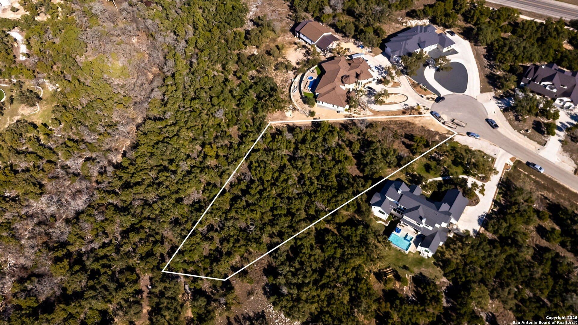 1.2 acres in Comal County gallery image 3